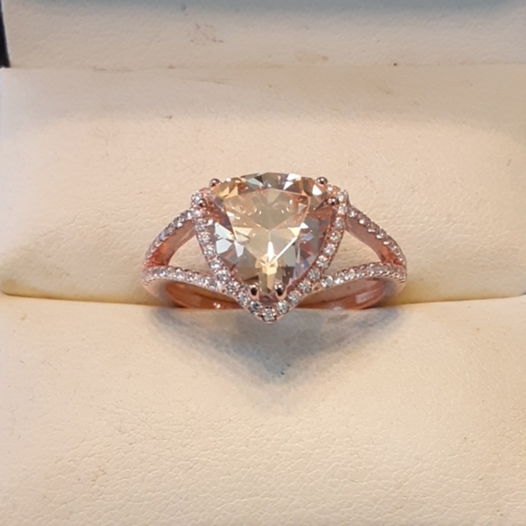 4ctw Simulated Champagne Diamonds 14kt/925 - Picture 7 of 8